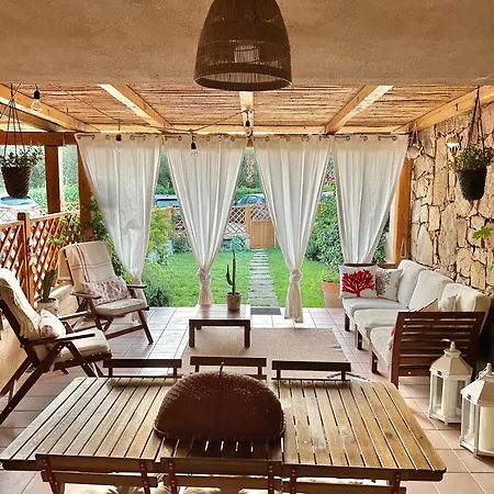 Casa Sardina 度假居 *